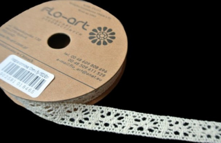 Stuha Krajka 1,0cm/4,5m Ecri